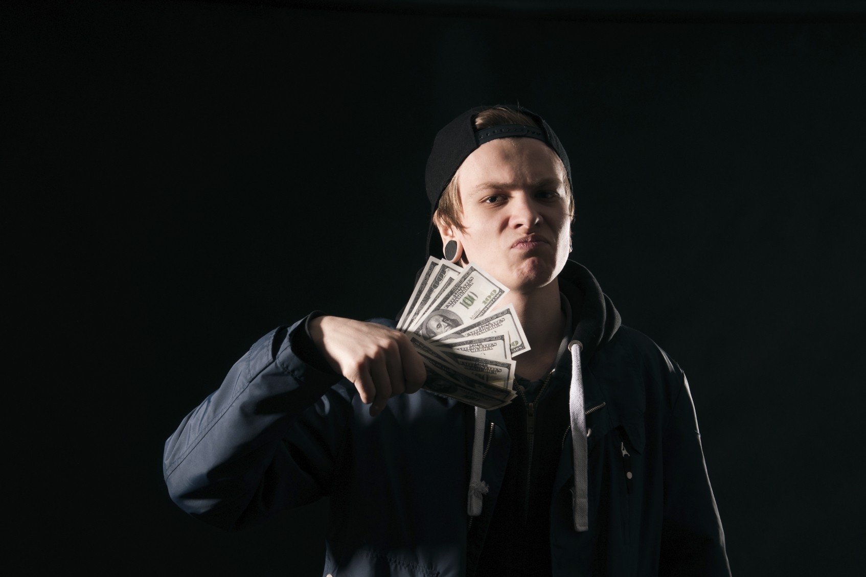 Comment Je Suis Tombee Amoureuse D'un Gangster Je suis tombée amoureuse d'un garçon à problèmes