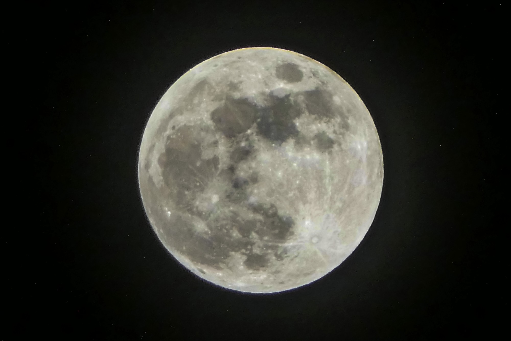 Est Ce Que La Lune Est Une Planète