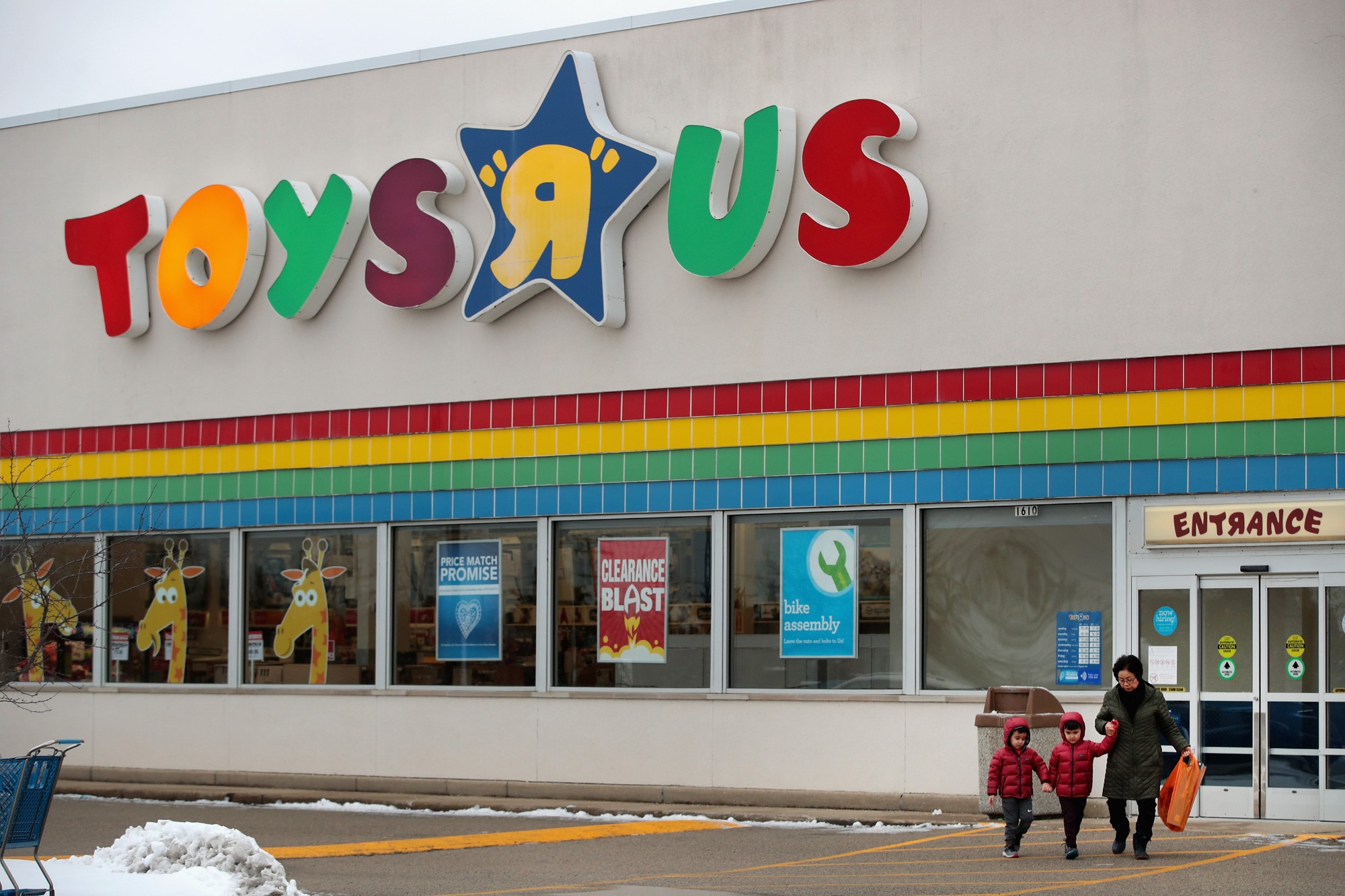 Les actualités de 6h30 Toys'R'Us le groupe vatil sauver sa peau