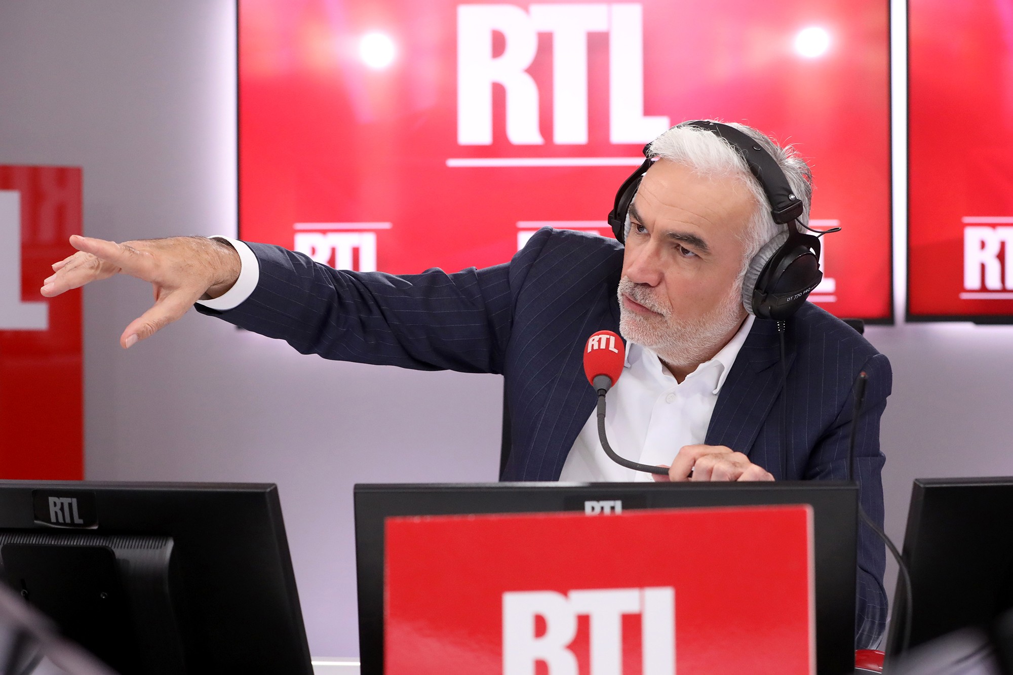Rtl Facebook Les Auditeurs Ont La Parole