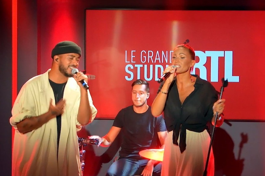 VIDÉOS Vitaa et Slimane en concert dans VIDÉOS Vitaa et Slimane en concert dans
