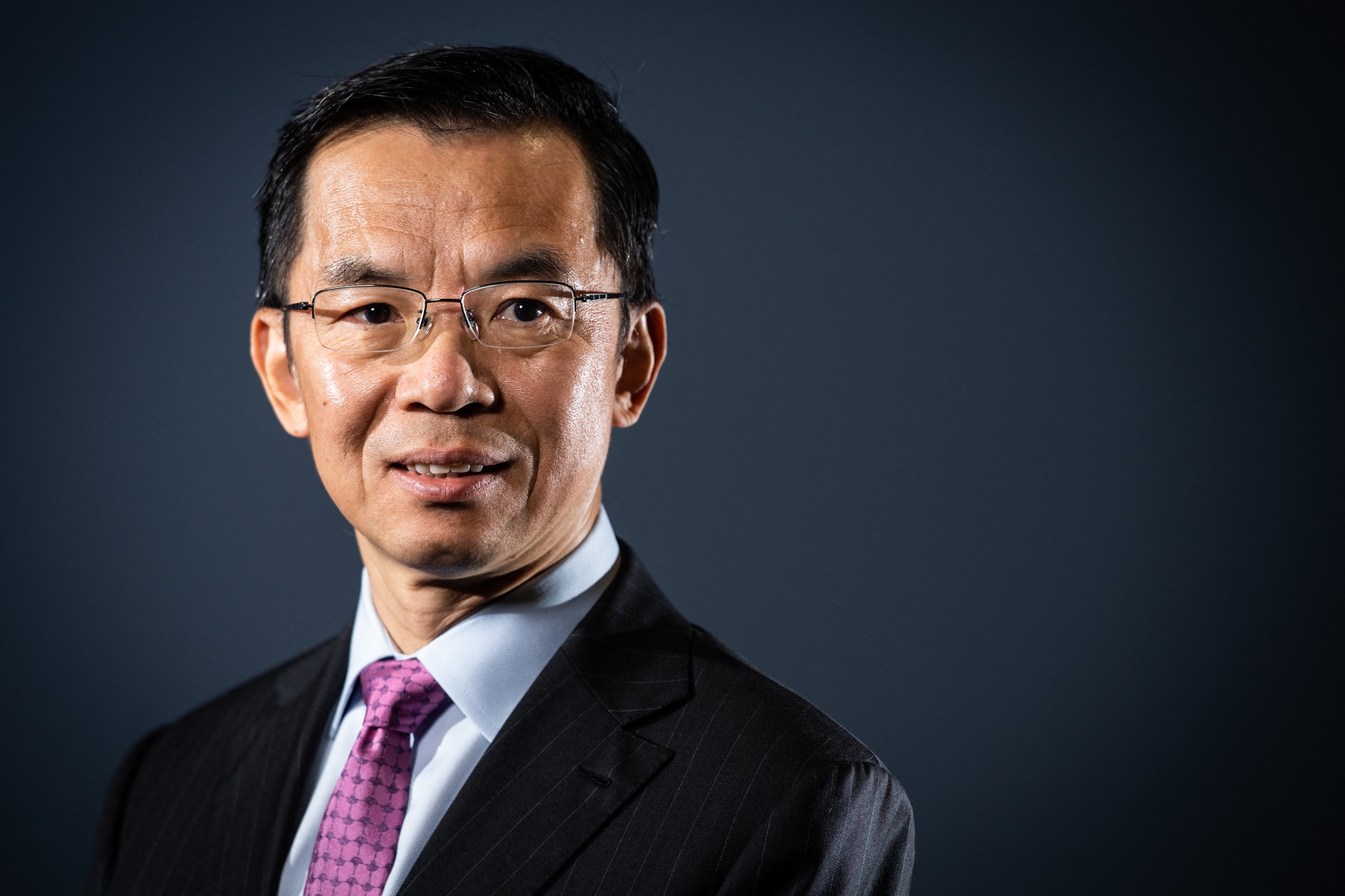 1398365-lu-shaye-l-ambassadeur-de-chine-