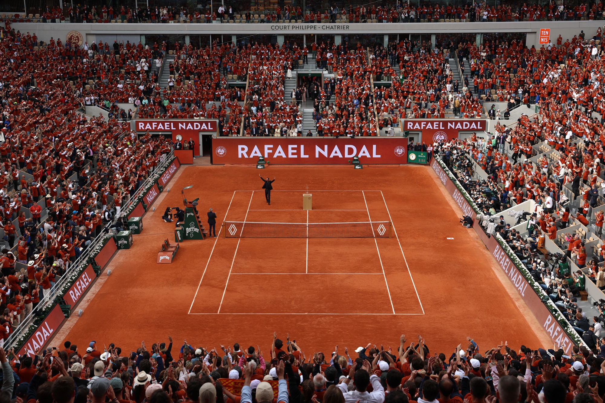 The tribute to the central public for Rafael Nadal,Sunday May 25.