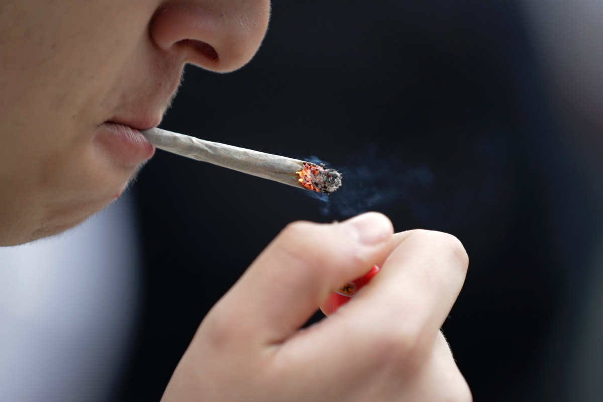 Bordeaux Quatre Jeunes Hospitalises Apres Avoir Fume Du Cannabis Ultra Puissant