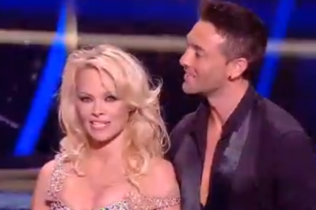VIDÉOS - Danse avec les stars : Pamela Anderson blessée, Iris ..., حجم الصورة 1094x728