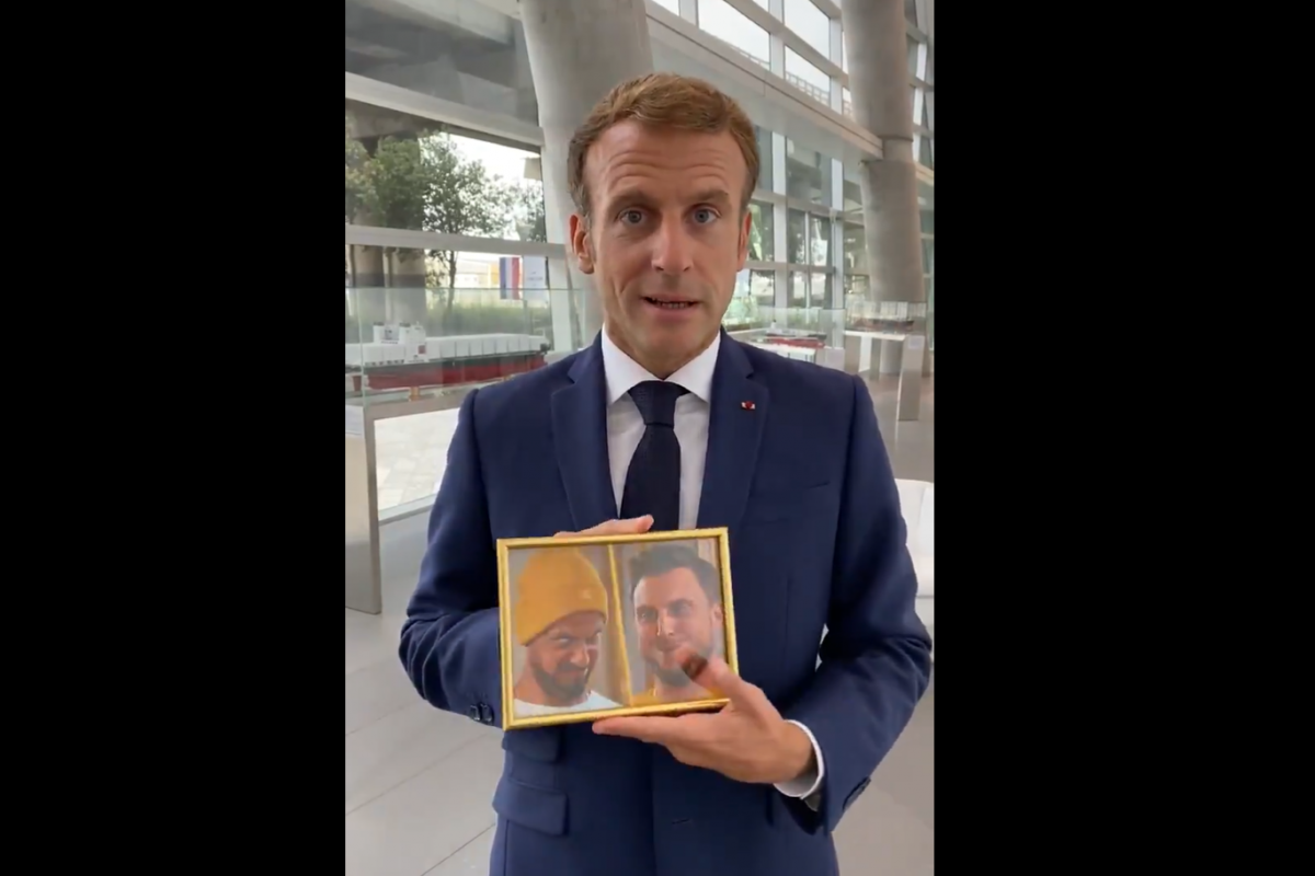 Emmanuel Macron Tient La Promesse Qu Il Avait Faite A Mcfly Et Carlito