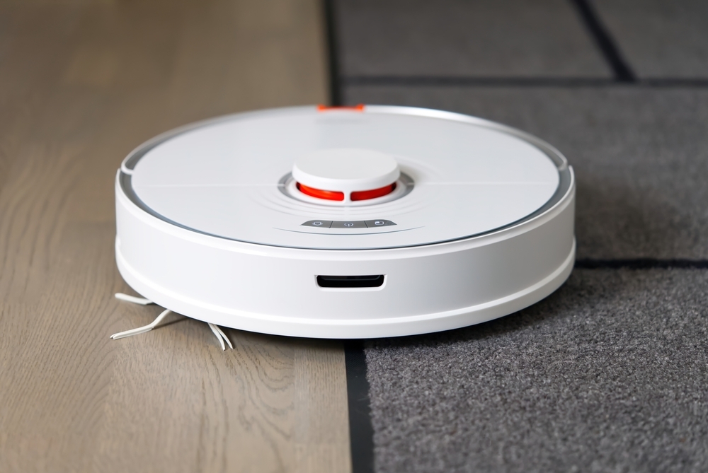 Ce robot aspirateur laveur Roborock bénéficie d'une remise de 400 €