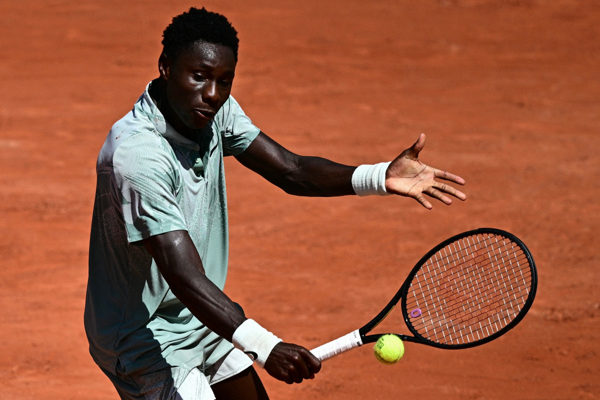 "Je me donne à fond pour être au même rang que Yannick Noah" : qui est Moïse Kouamé, l'espoir français de 17 ans, qui impressionne à Roland-Garros ?