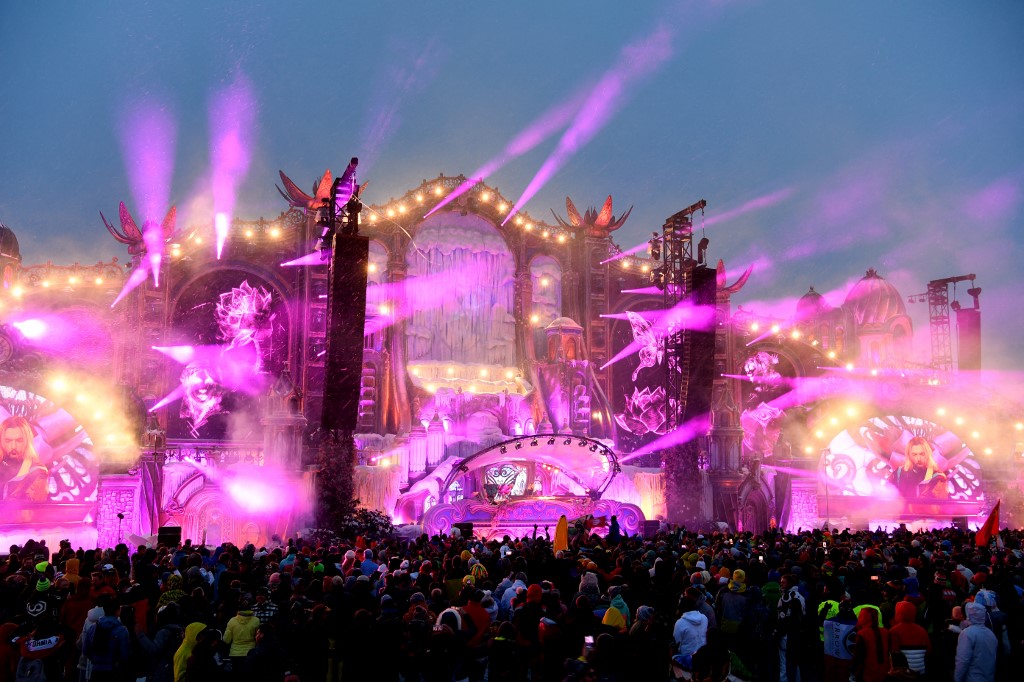Tomorrowland Winter 2023 Dimitri Vegas & Like Mike, Ofenbach, Martin