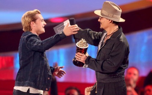 MTV Movie Awards : "Hunger Games" victorieux, Zac Efron torse nu, parmi