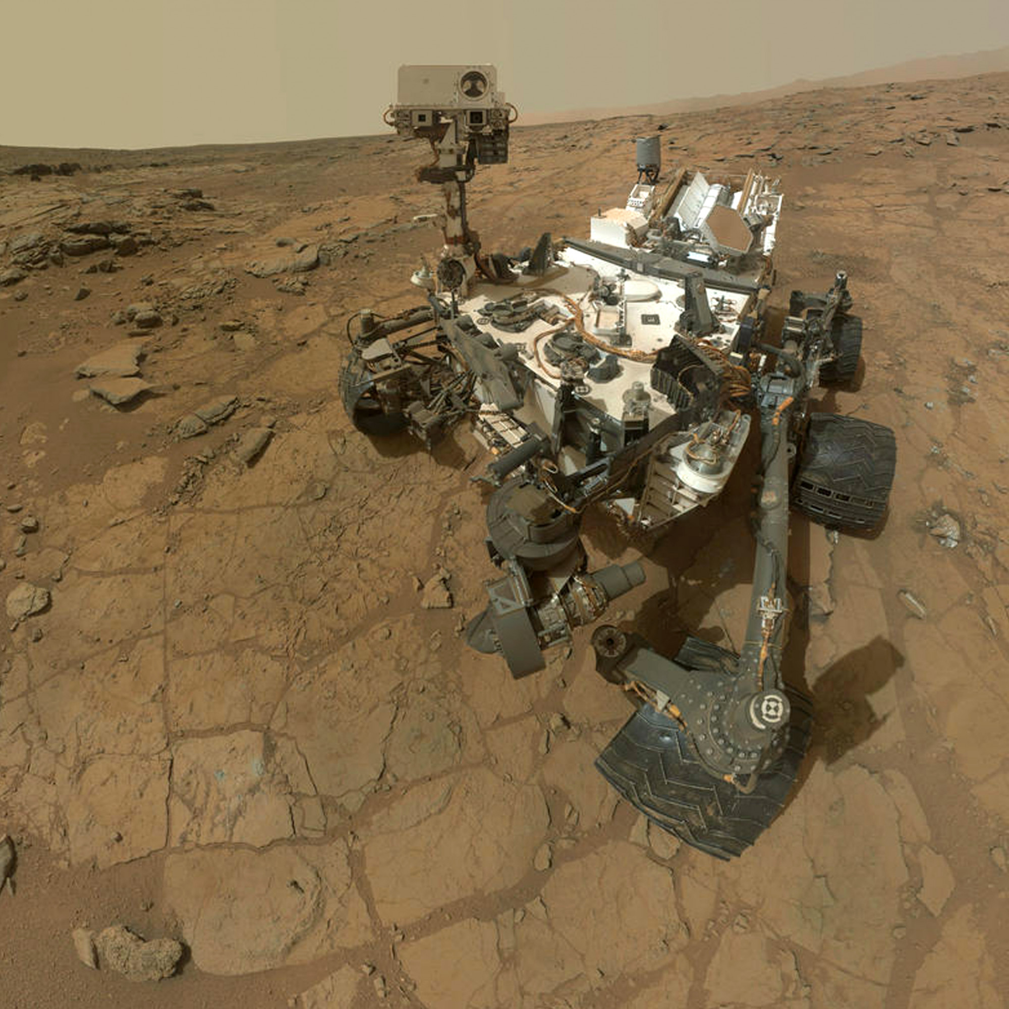 На марсе. На марсе. Город на марсе. Почему на марсе синий закат. Жизнь на других планетах.