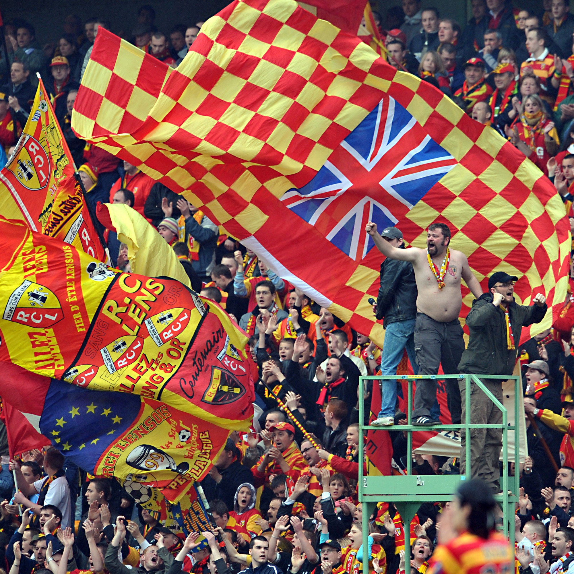 Supporter Rc Lens RC Lens : la justice invalide la montée en Ligue 1, la FFF fait appel