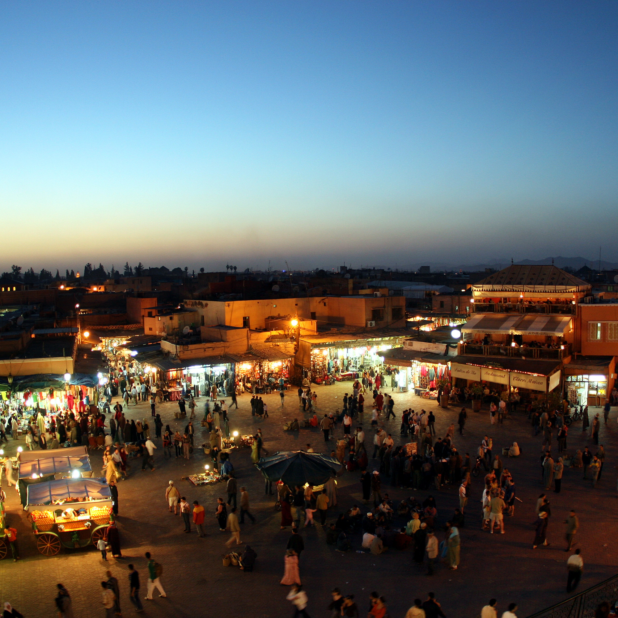 Un mort et deux blessés dans une fusillade à Marrakech, la thèse de l'attentat écartée Un mort et deux blessés dans une fusillade à Marrakech, la thèse de l'attentat écartée