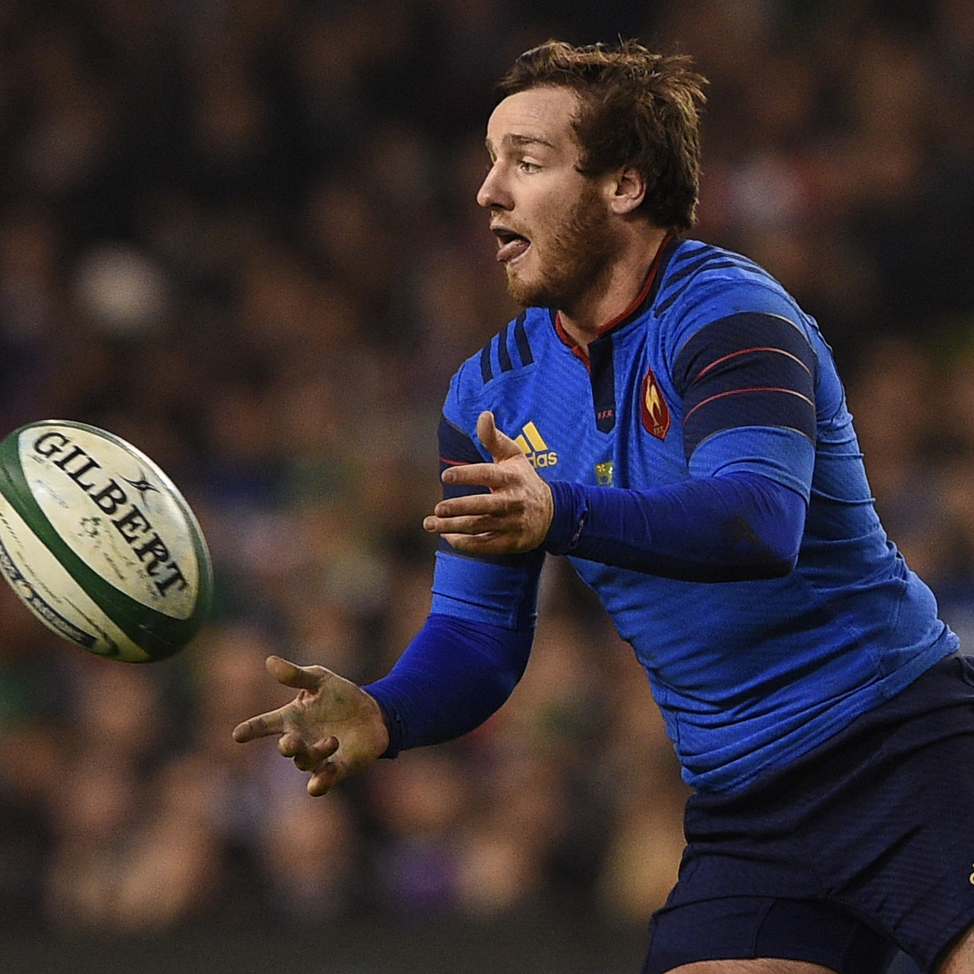 Sweat à Capuche Irlande Rugby – Ballon Avec Ailes, Trèfle
