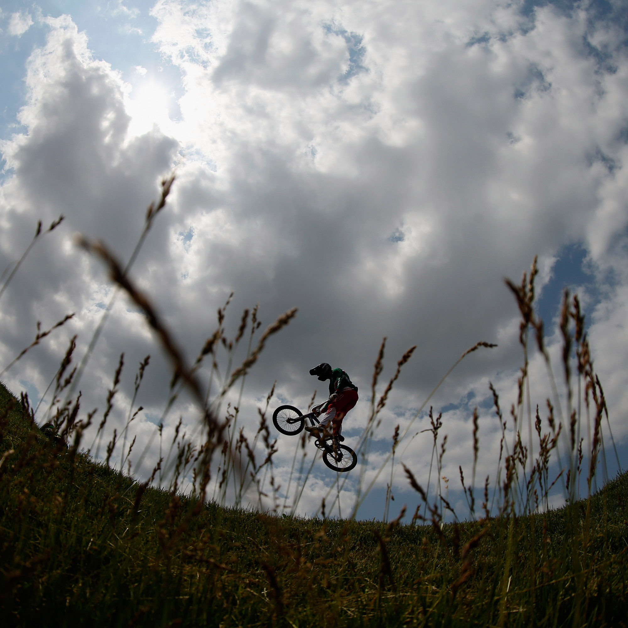 VIDÉO Premier quadruple backflip réalisé en BMX