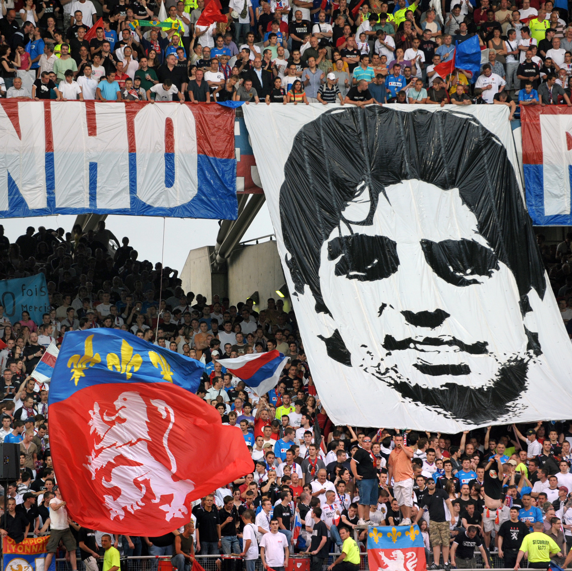 Grand Drapeau OLYMPIQUE LYONNAIS STADE DE GERLAND OL LYON