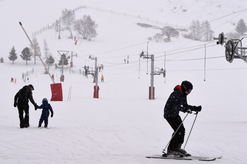 Avalanches quelles sont les précautions à adopter pour skier en hors