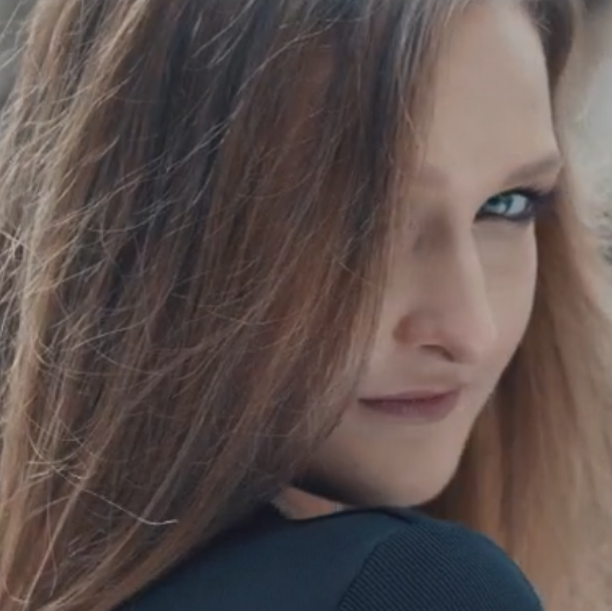 VIDÉO - Miss France 2021 : qui est Anaïs Roux, élue Miss Rhône-Alpes 2020