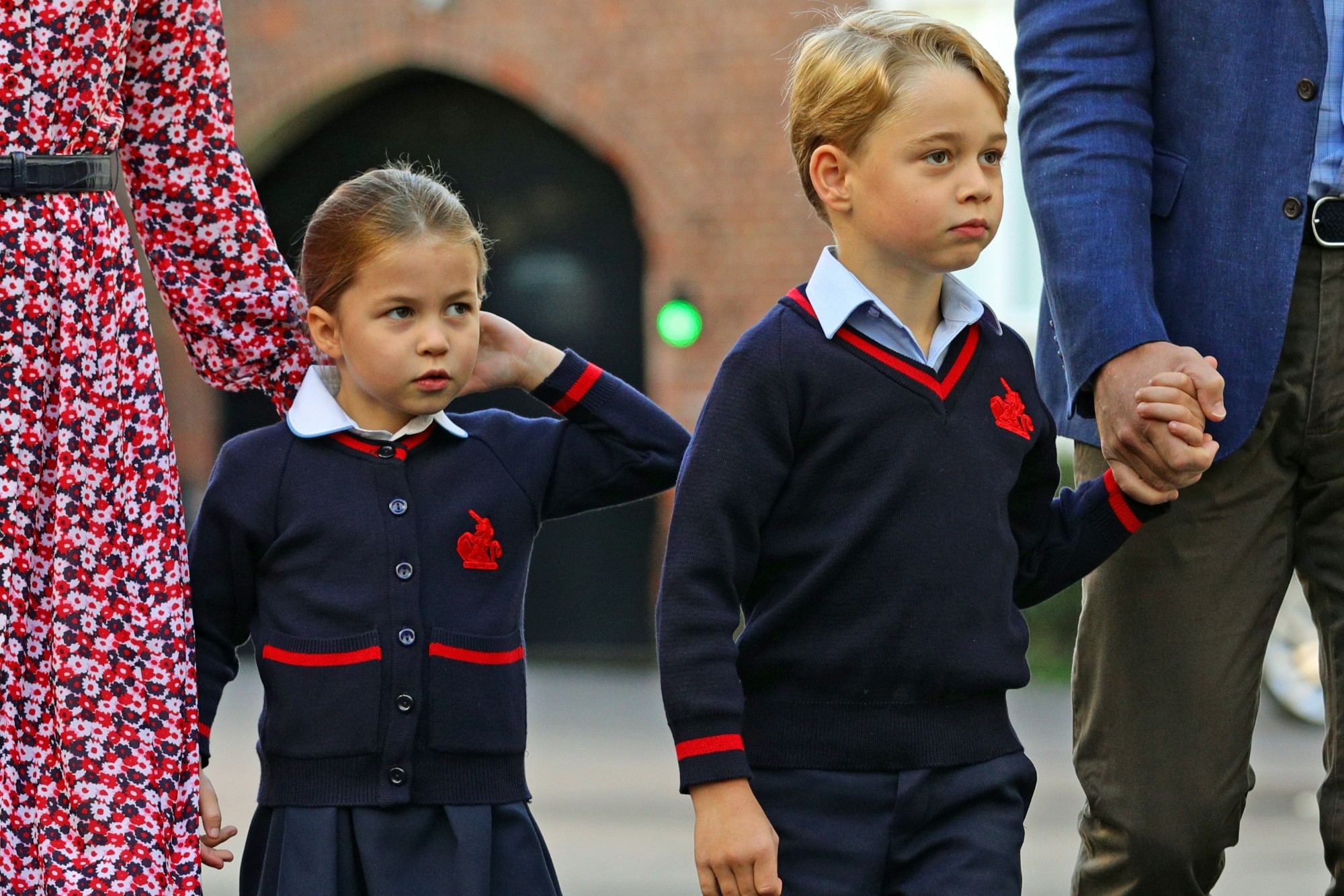 Famille Royale Le Prince George Jaloux Des Devoirs De Sa Soeur Charlotte