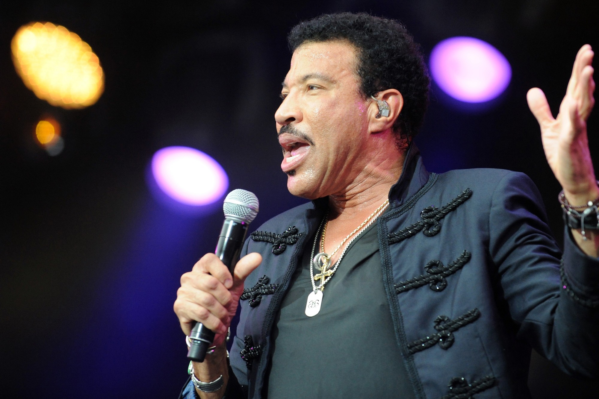 lionel richie music genre