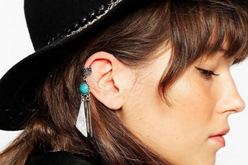Carlton Ear Cuff main image 1
