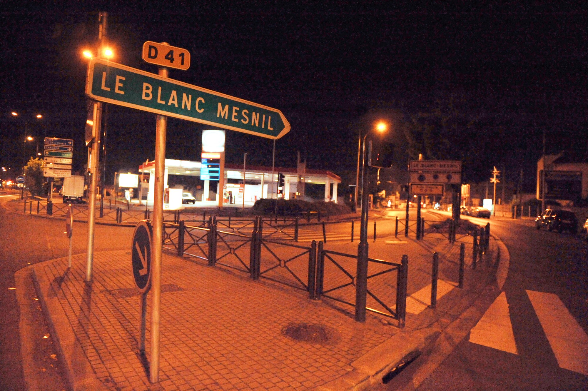 rencontre le blanc mesnil