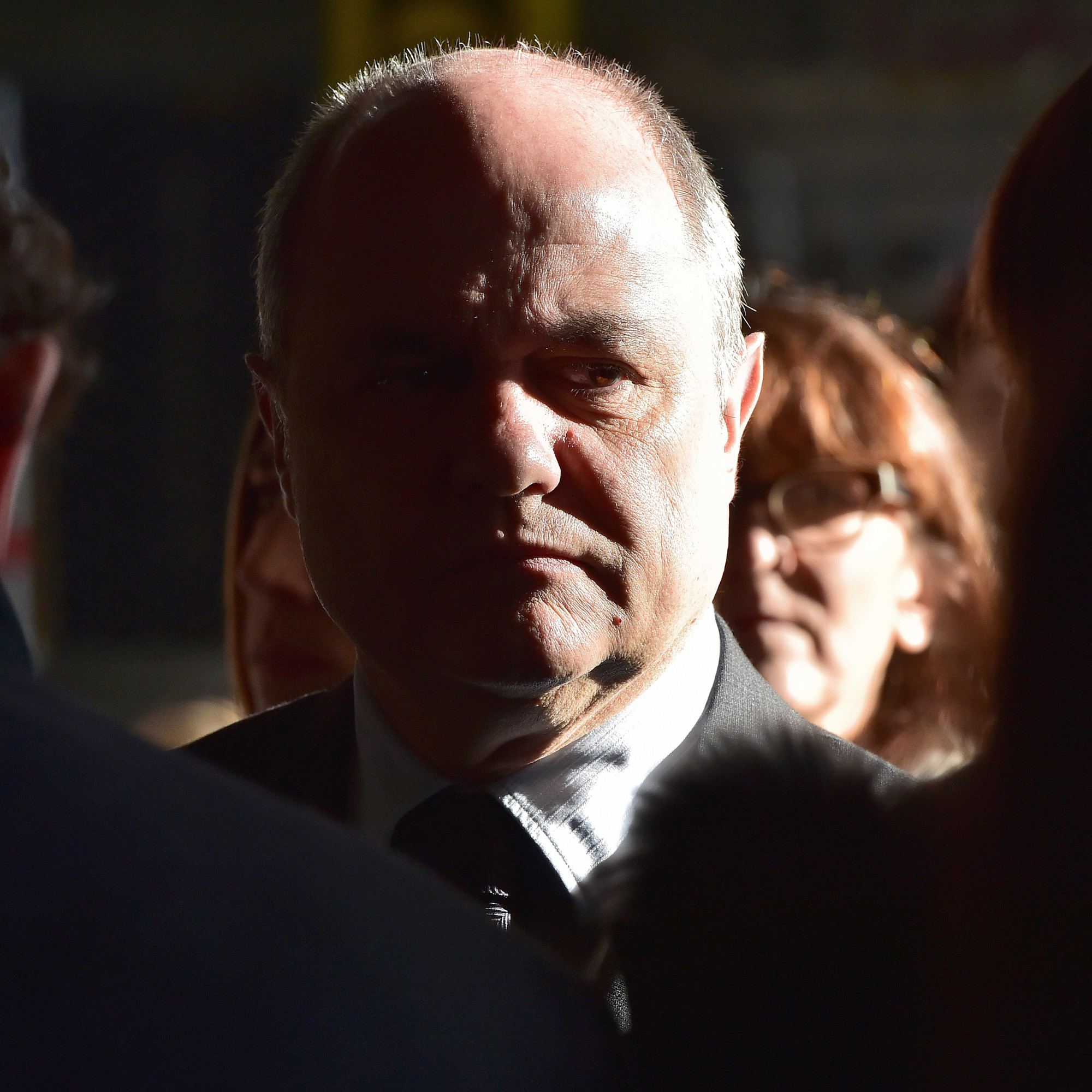 Bruno Le Roux démissionne : ses dernières 24 heures au ministère de l ...