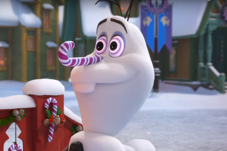 En Attendant La Neige Bande Annonce "La Reine des Neiges" : Olaf attendrissant dans la bande-annonce du