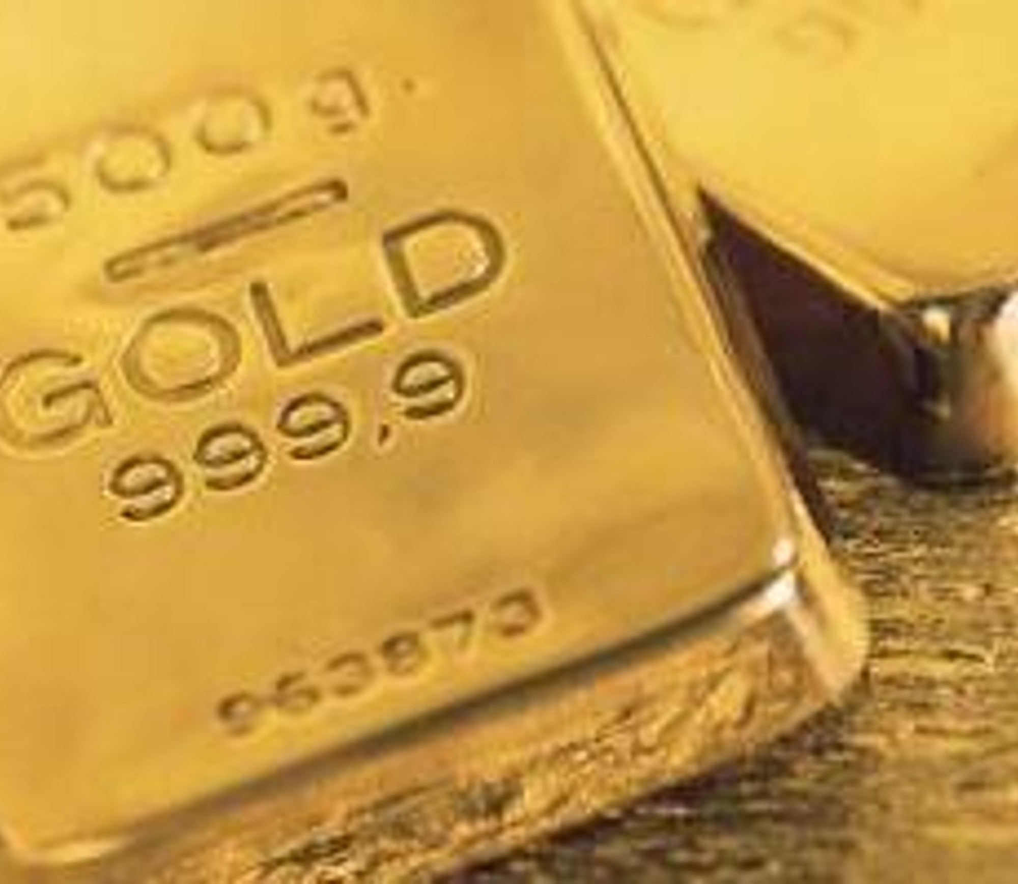 l or atteint un record a 1 930 dollars l once