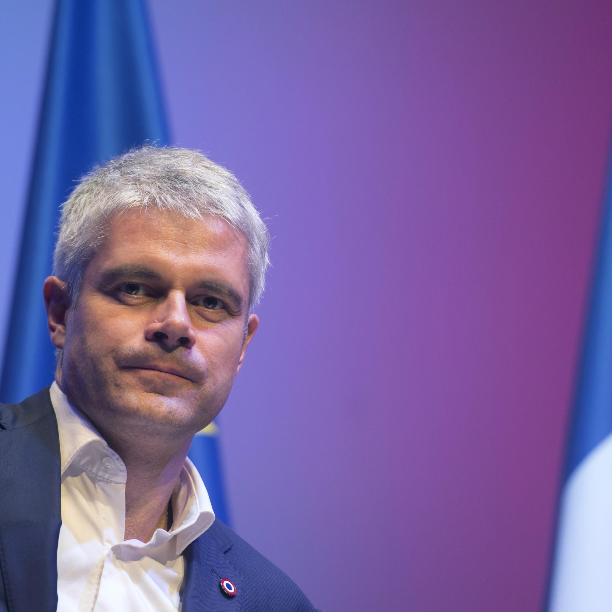 Wauquiez Attaque Par SMS P cresse Et P chenard Mais Se Trompe De 