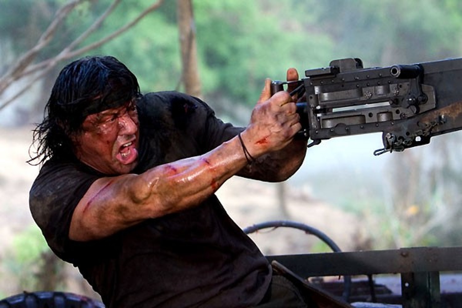 https://images.rtl.fr/~c/2000v2000/rtl/www/1316898-john-rambo-est-sorti-en-2008.jpg