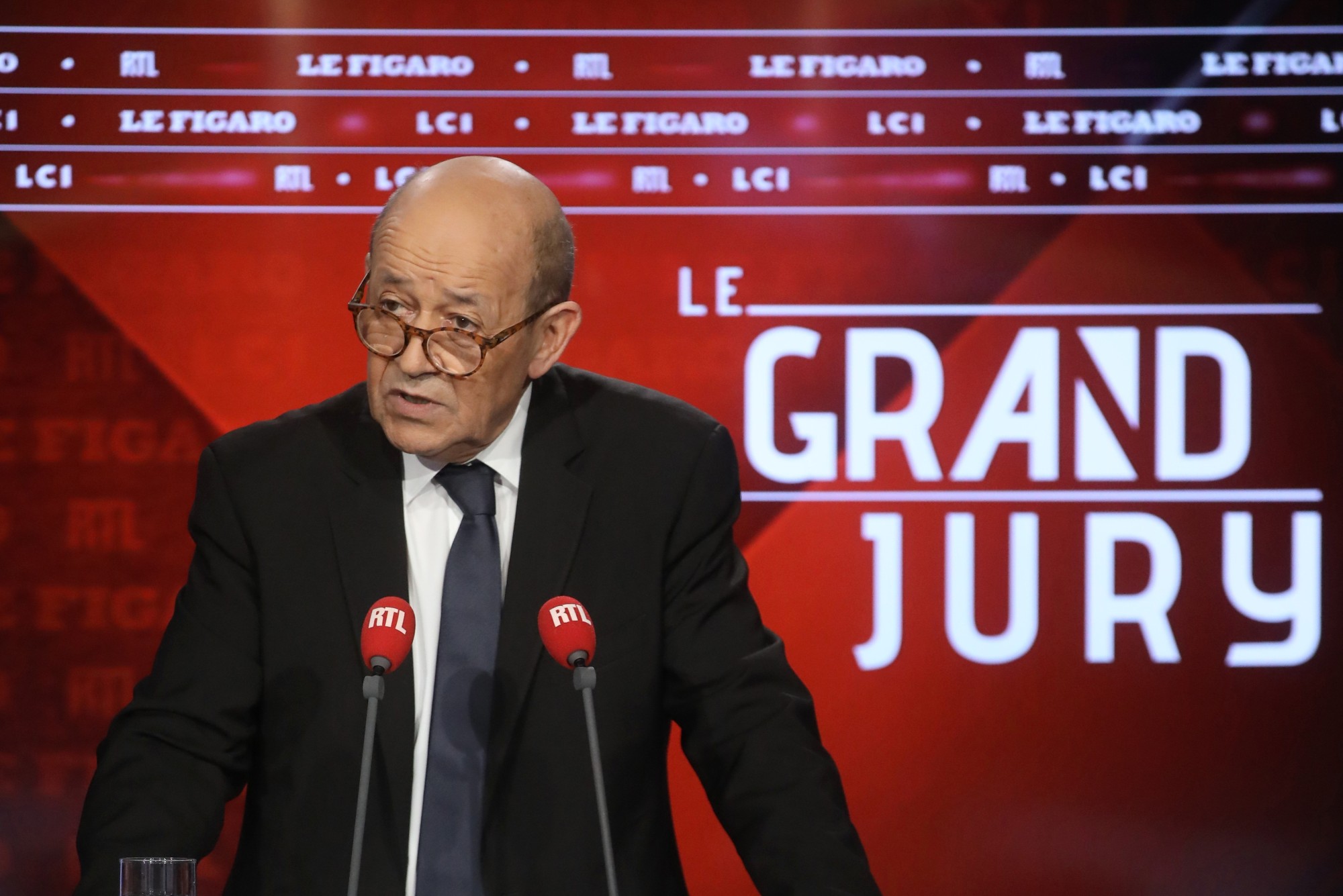 Brexit JeanYves Le Drian déplore un "gâchis" sur RTL