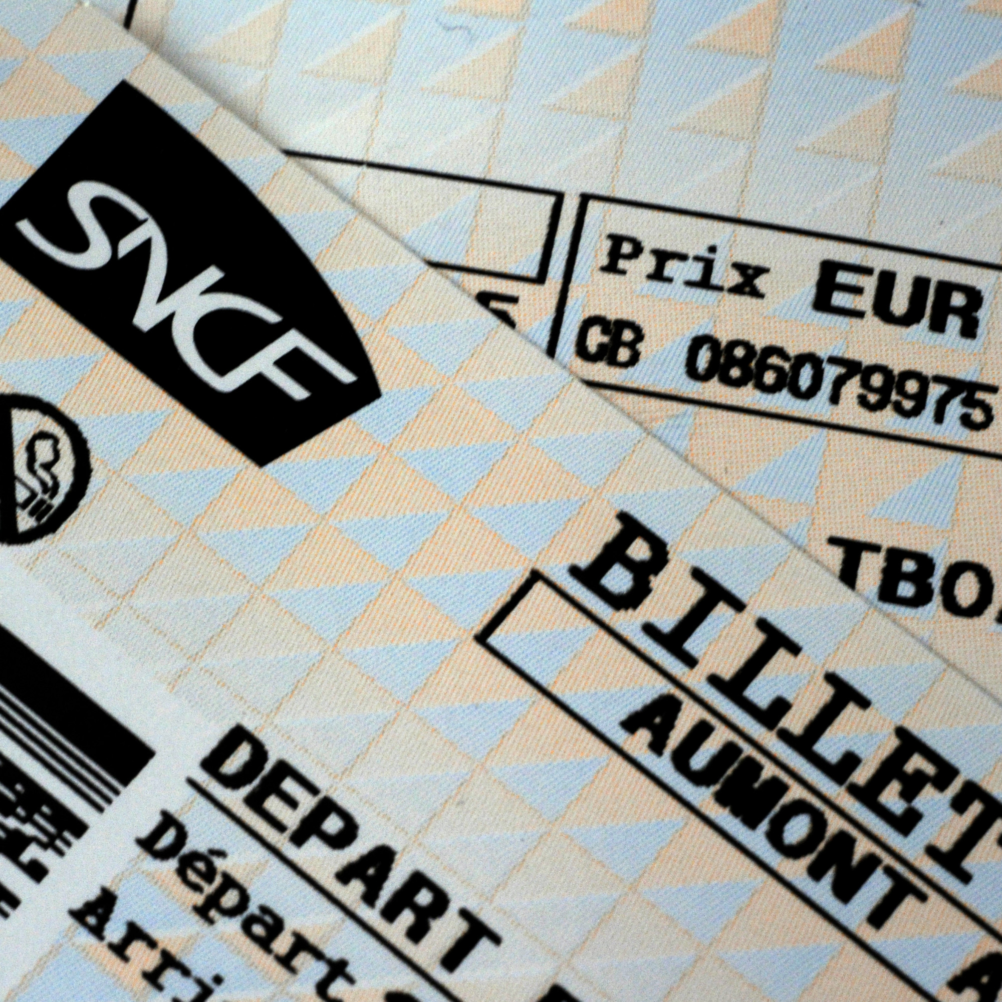 La SNCF Va Vendre Des Billets Sur Facebook Messenger