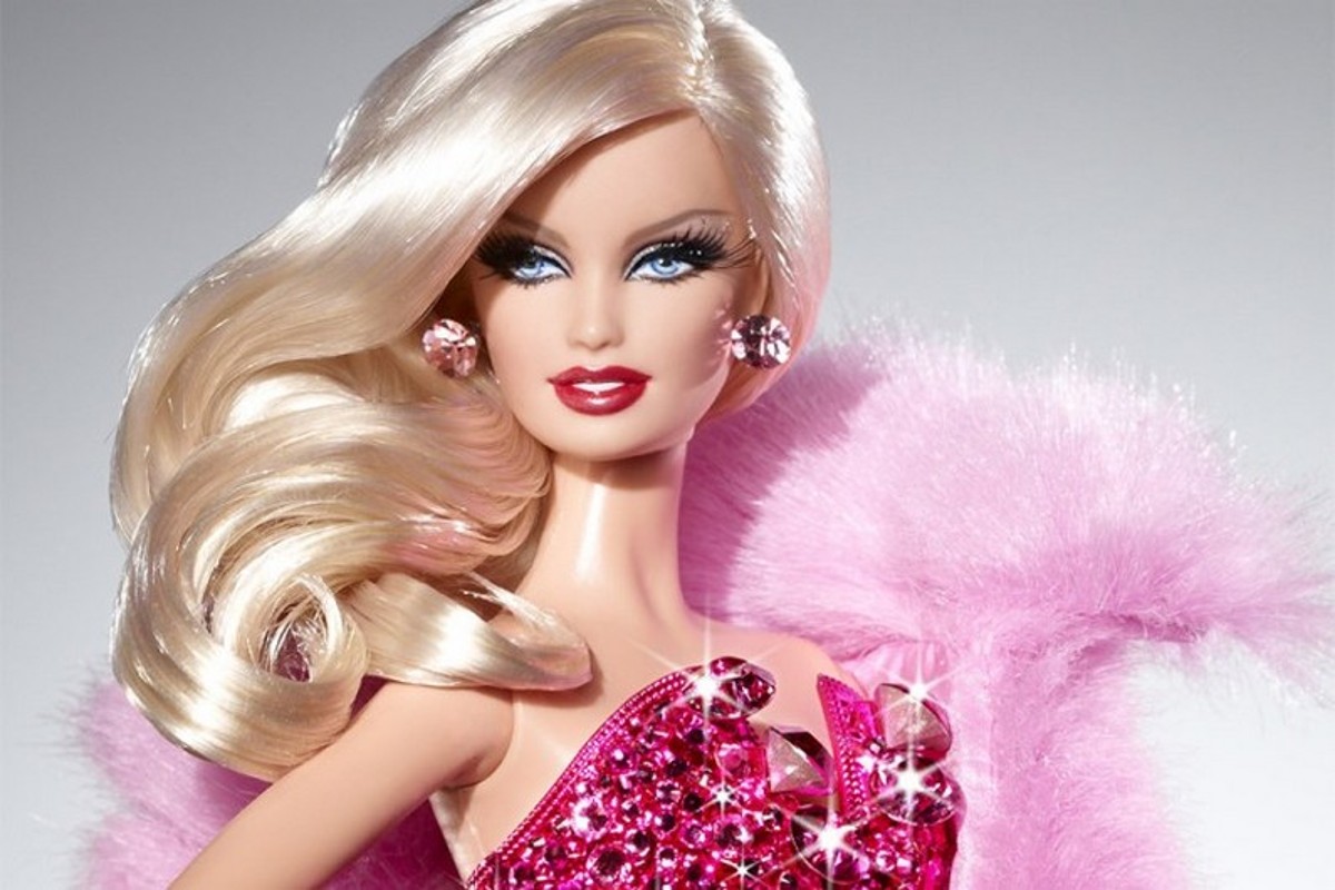 Pour ressembler à Barbie, elle subit plus de 15 opérations de chirurgie