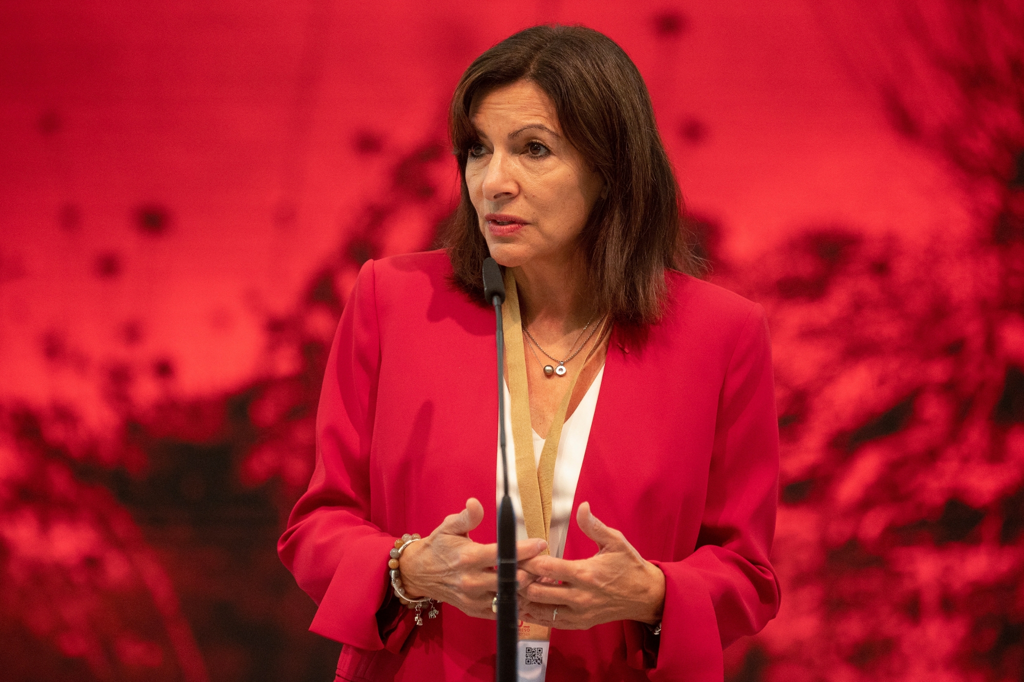Présidentielle 2022 Anne Hidalgo présente les premières mesures de son programme