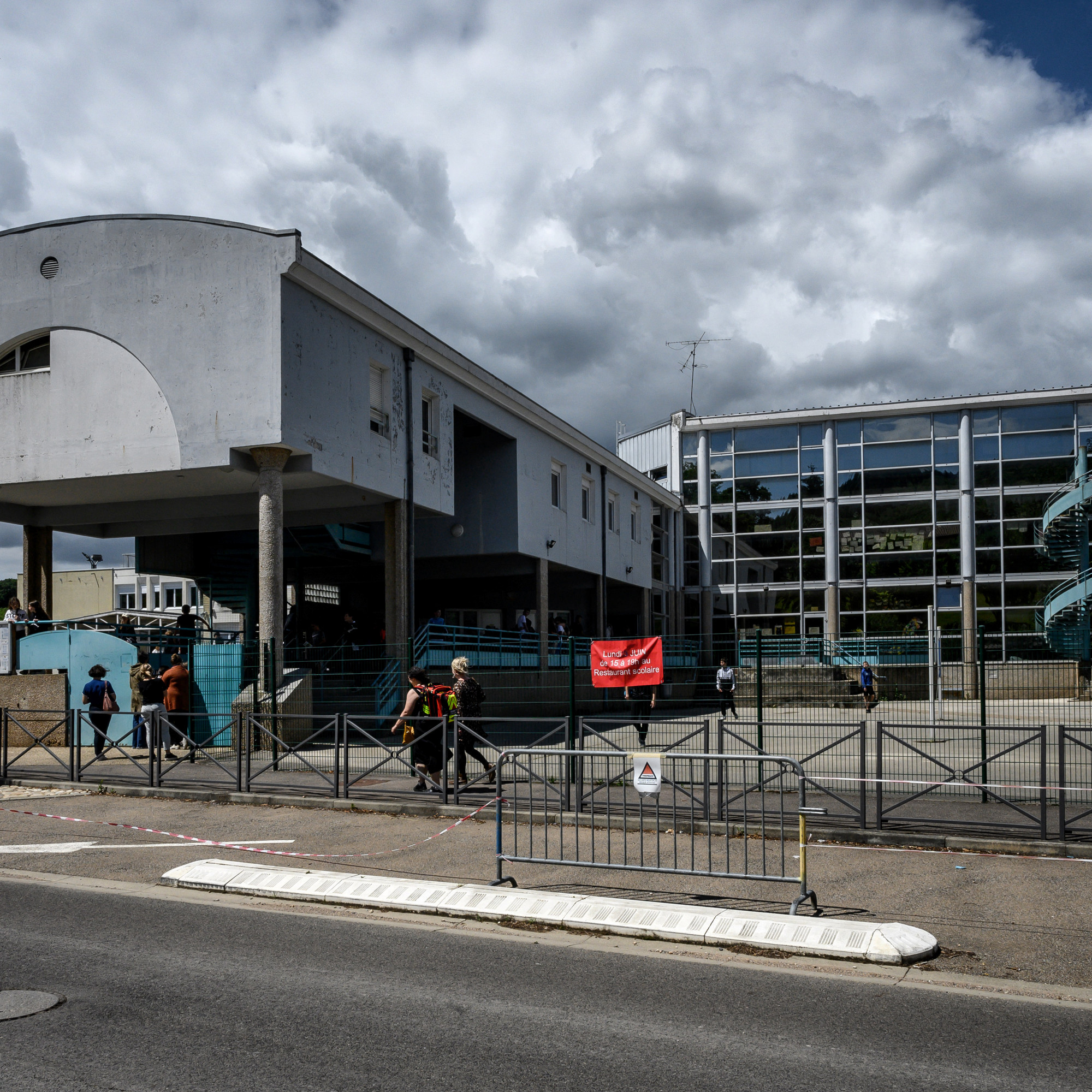 Les infos de 6h Adolescente poignardée à Clessé le petit ami "était