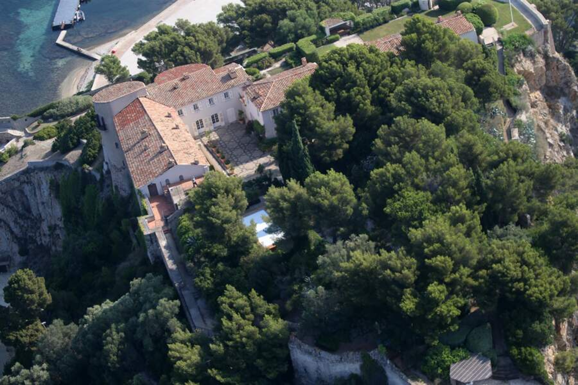 Macron, Chirac, Sarkozy... Petites histoires du fort de Brégançon