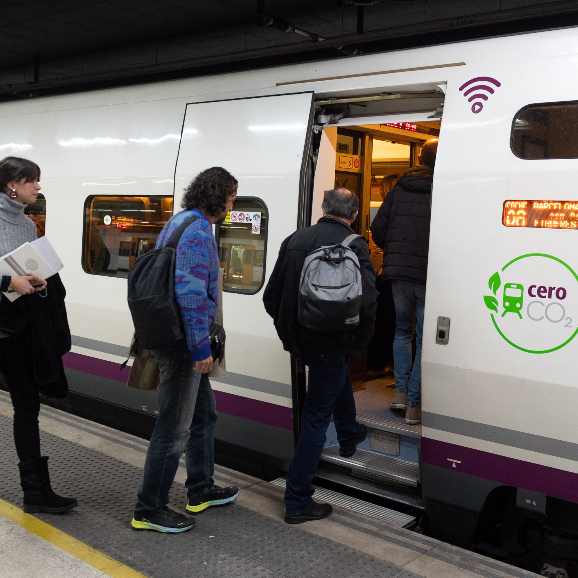 BILLET DE TRAIN EN ESPAGNE intelligence overview