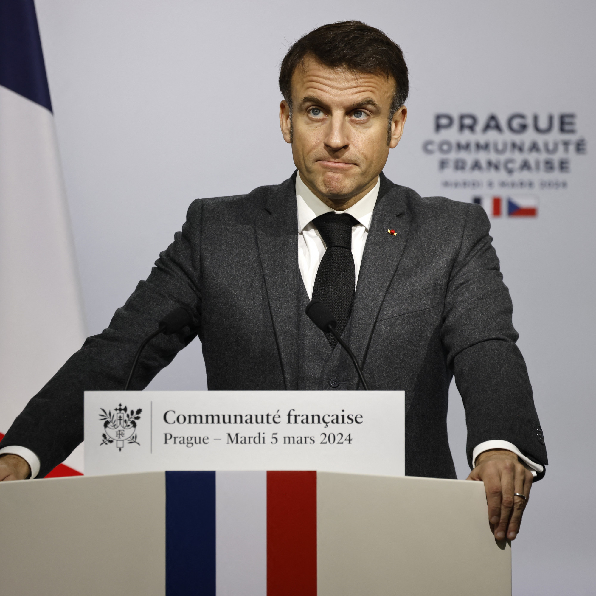 Guerre en Ukraine Macron appelle les alliés de Kiev à "ne pas être