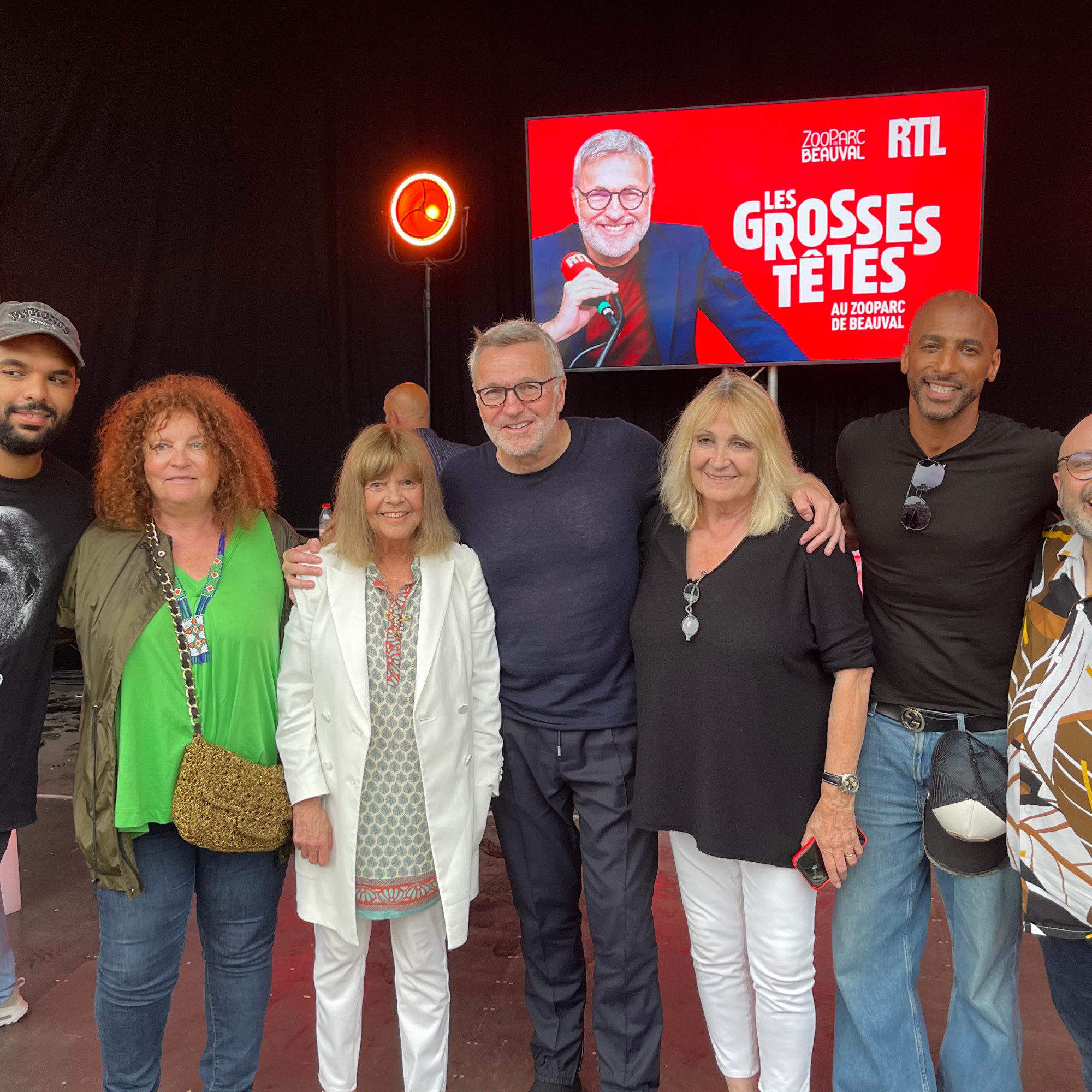 "Les Grosses Têtes" Chantal Goya, AZ et Julie Leclerc poussent la
