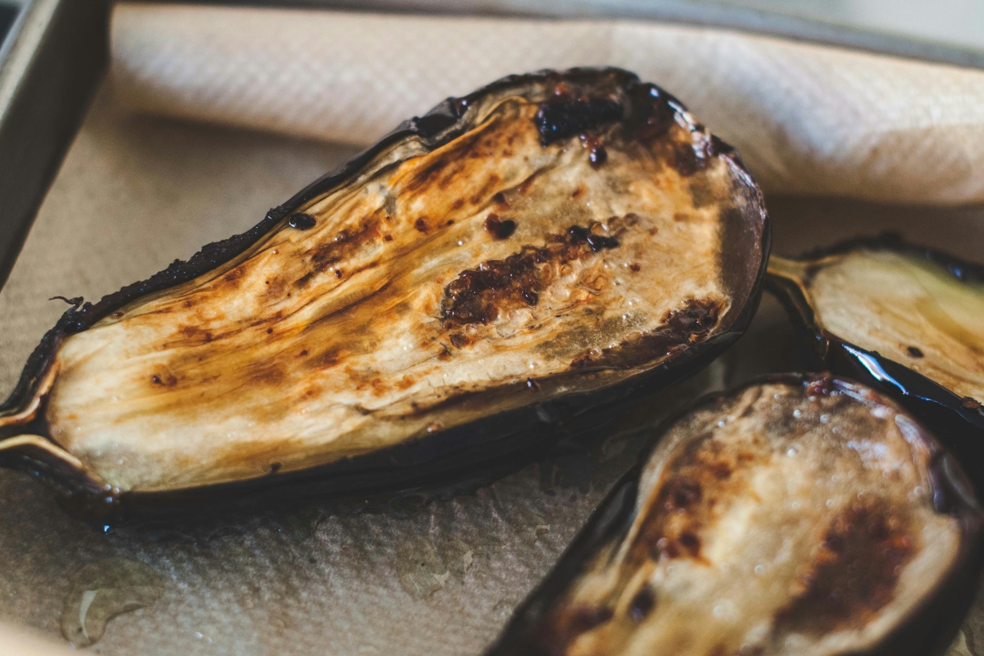 Cyril Lignac partage sa recette des aubergines crémeuses aux épices