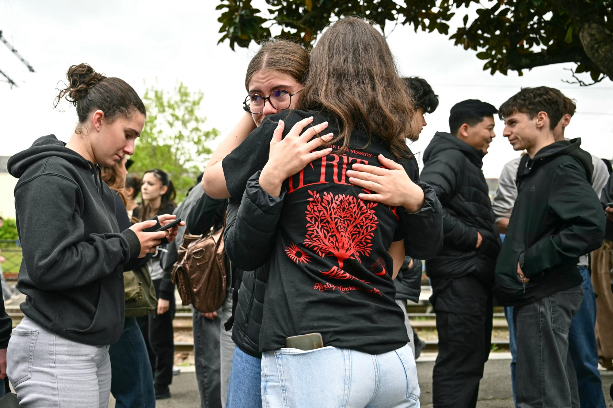 Attaque au couteau à Nantes : "Ils avaient hyper peur", une lycéenne