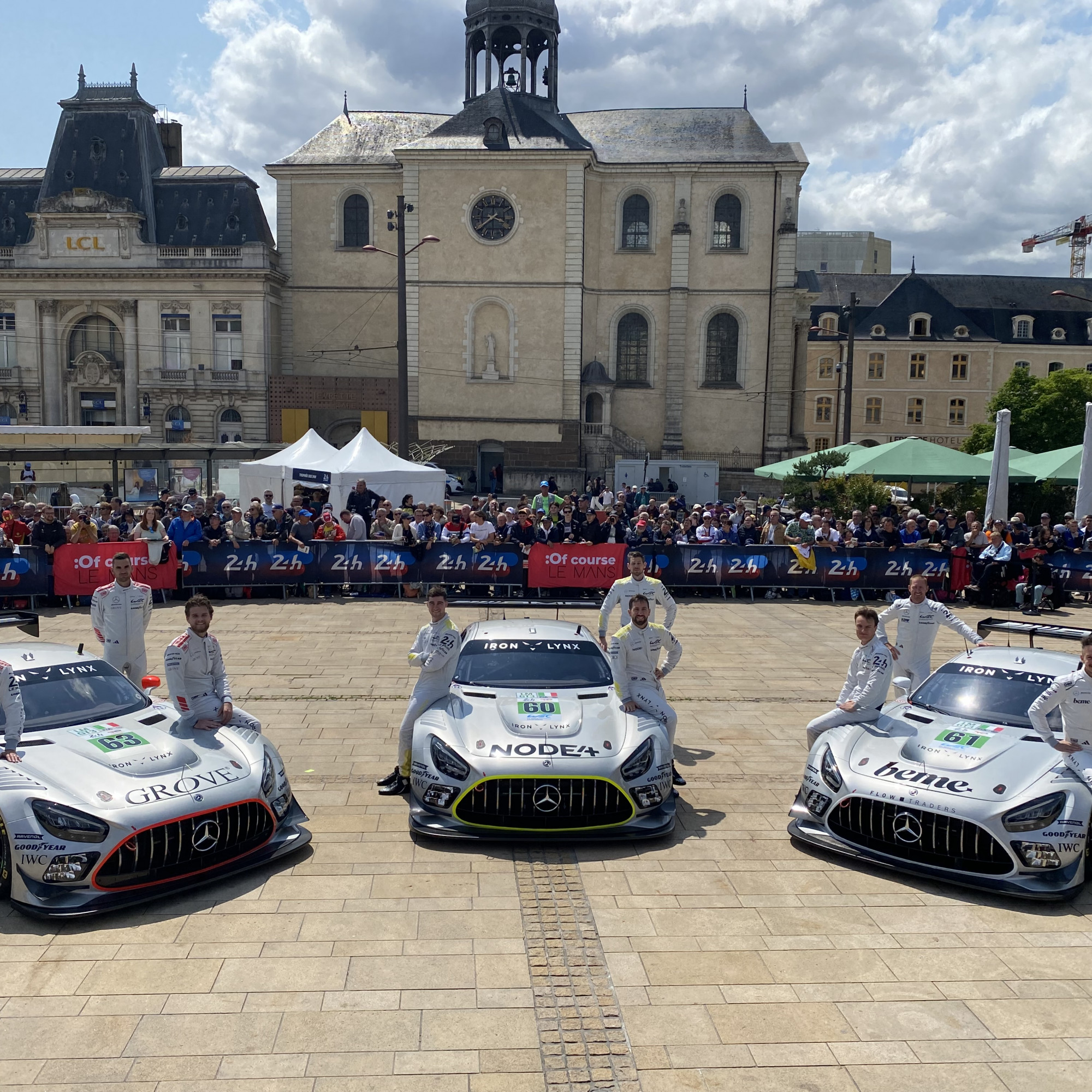 Mercedes-Benz Celebrates 25 Years From Le Mans 24 Hours Victory [Photo