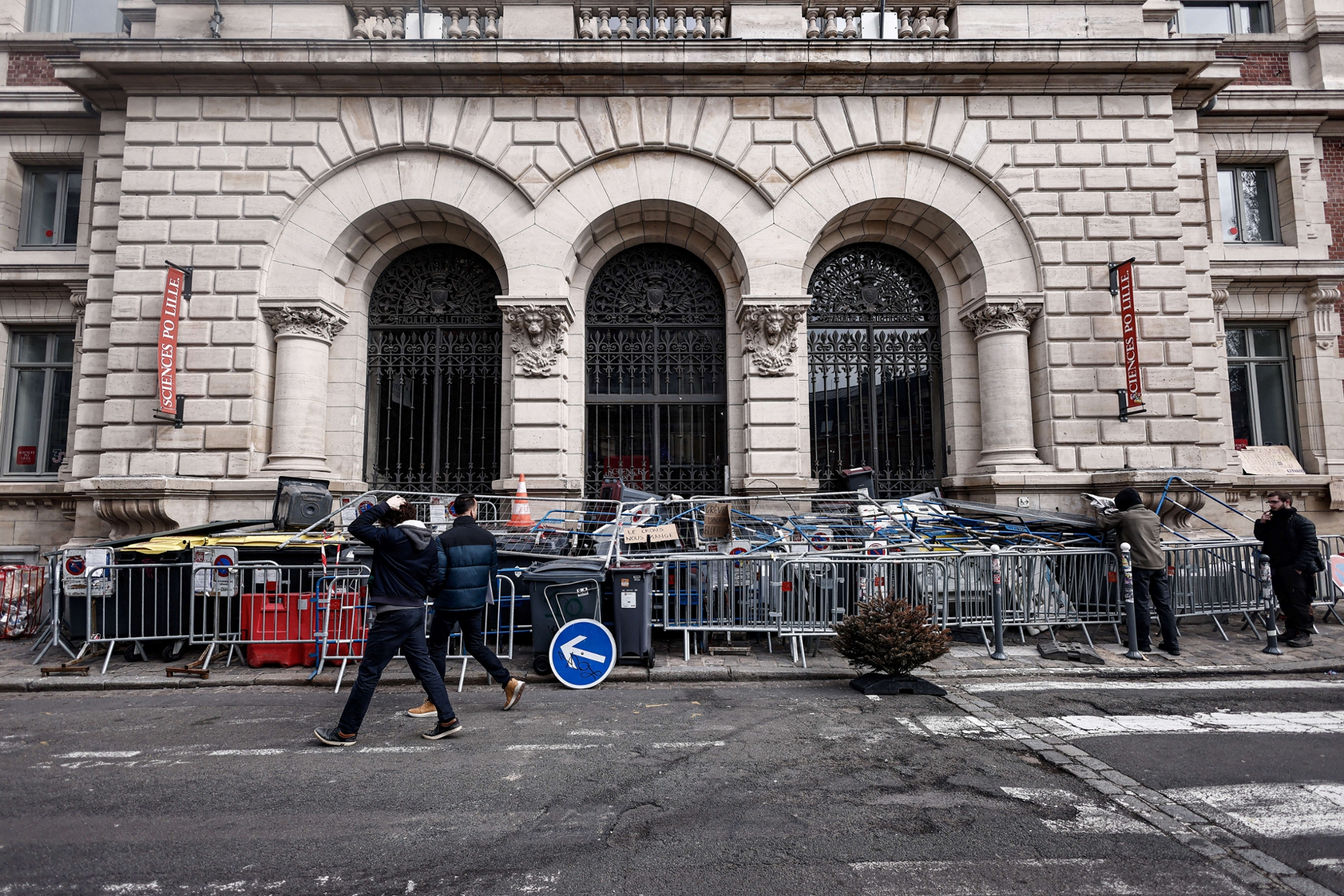 6 -HOR NEWS -SCIENCES PO LILLEは、憎しみのメッセージの発見後にガザウイーの学生の碑文をキャンセルします