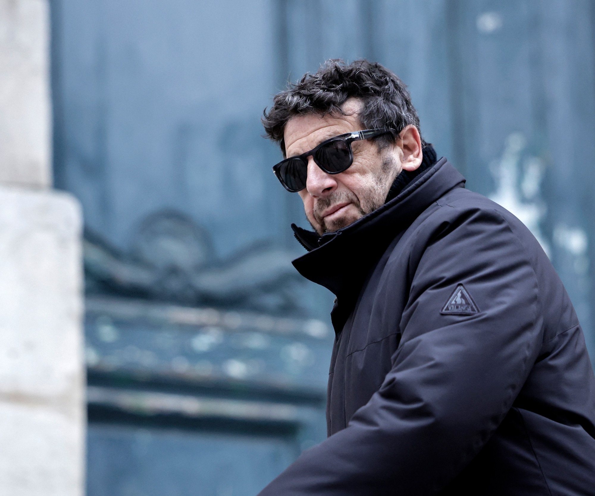 Une propriété de Patrick Bruel touchée par des départs de feu cet été dans le Vaucluse , la piste de la mise à feu volontaire privilégiée