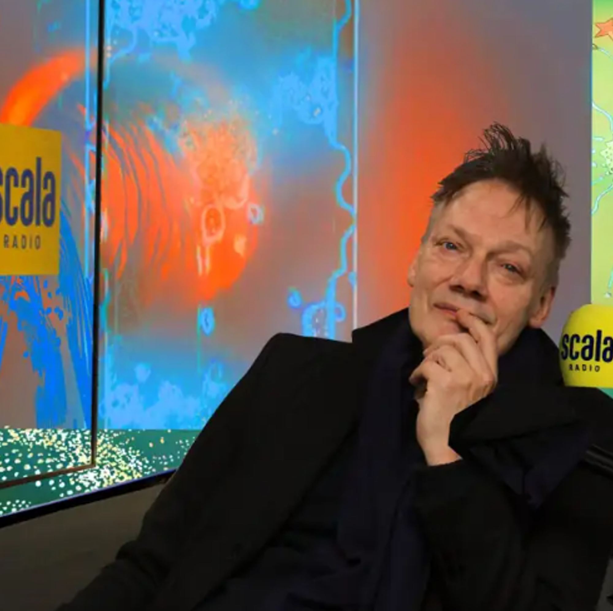 Ο παραγωγός William Orbit, γνωστός για τις συνεργασίες του με τους Madonna, Blur και U2, πέθανε σε ηλικία 69 ετών.