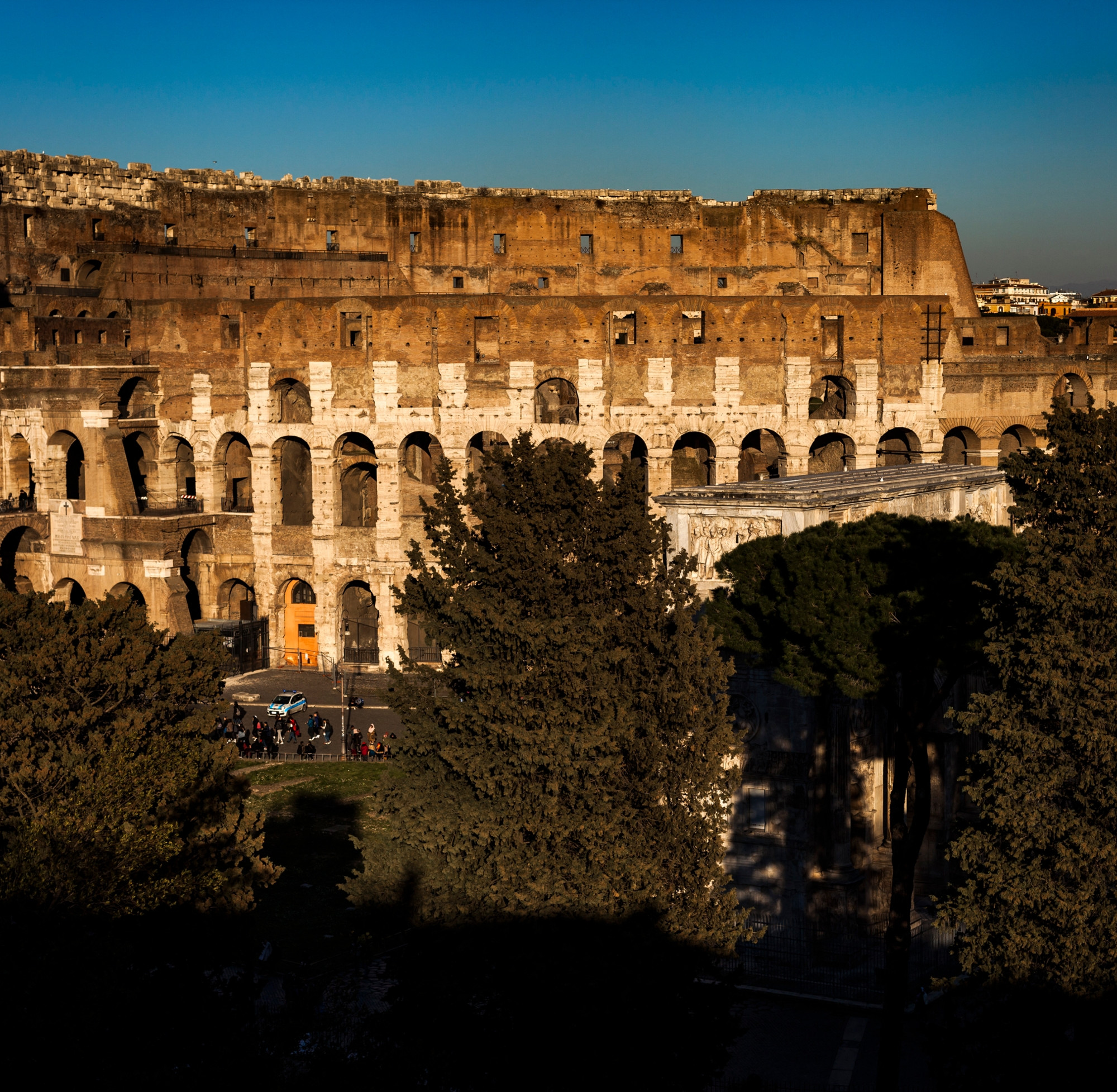 Un ouvrier meurt dans le Colisée de Rome : le parc archéologique fermé au public  en signe de deuil