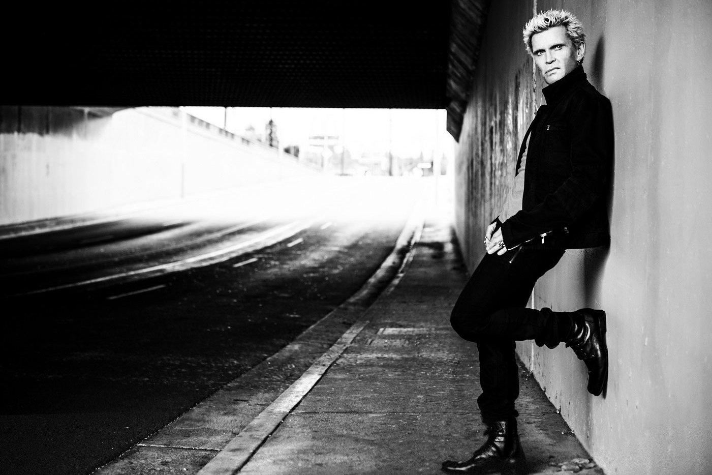 Ο Billy Idol βραβεύτηκε για ολόκληρη την καριέρα του στα American Music Awards – Le journal de la musique της Τρίτης 26 Μαΐου 2026