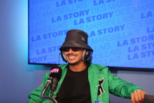 Bebew (Greg) dans les studios de Fun Radio 