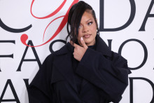 La maison de Rihanna située à Los Angeles cible de plusieurs tirs